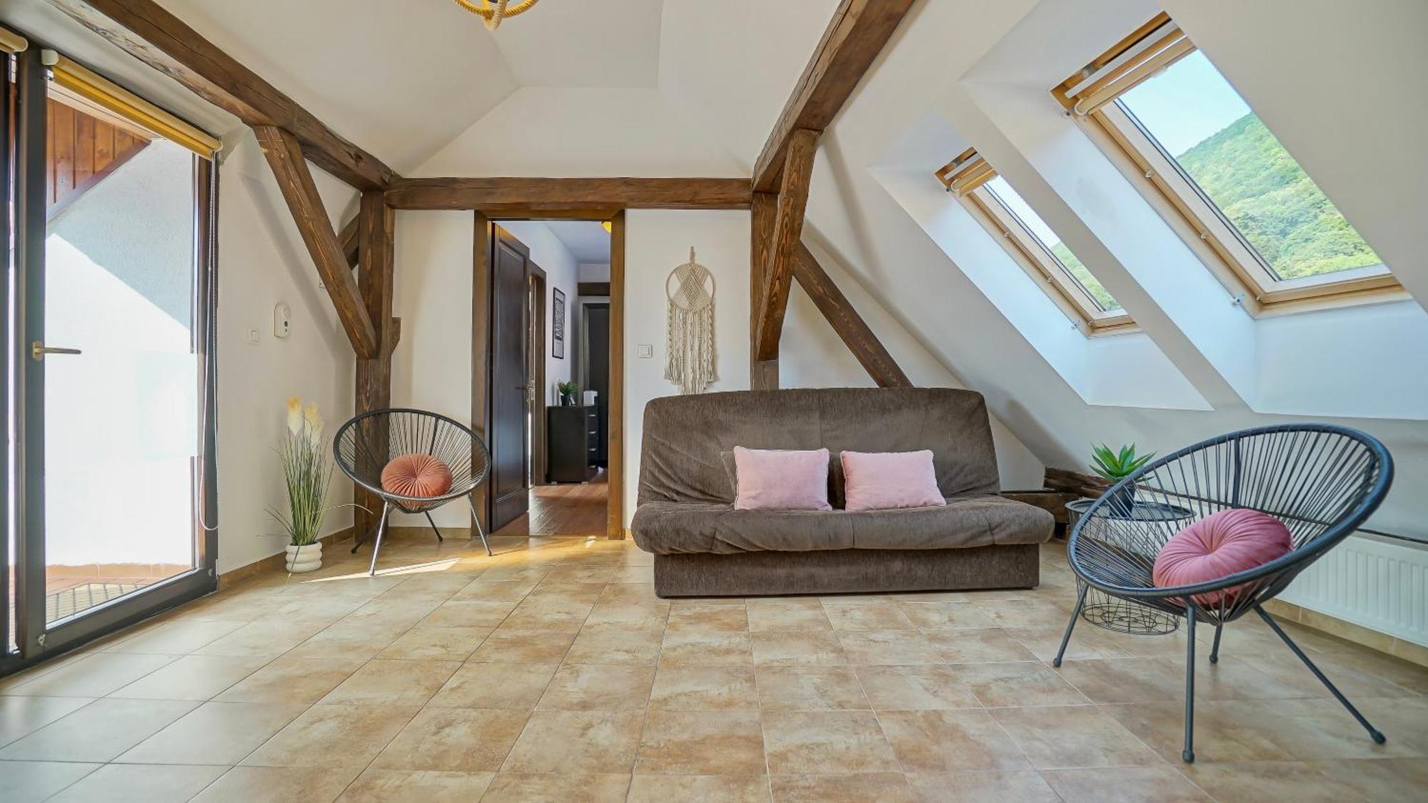 Rooftop Proprety With Large Terrace & Stunning Views - Braşov Exterior foto